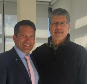 Dr. Lance O'Sullivan and Dr. Rose Harris with Mexico Bariatric Center team